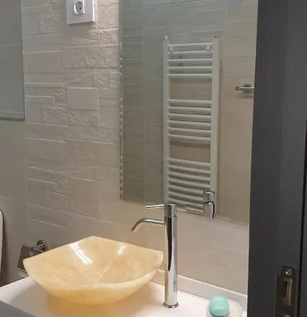 Apartament Smarald D12 *