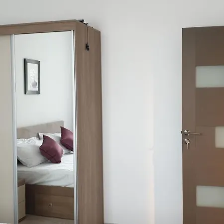 Apartament Smarald D12 Năvodari
